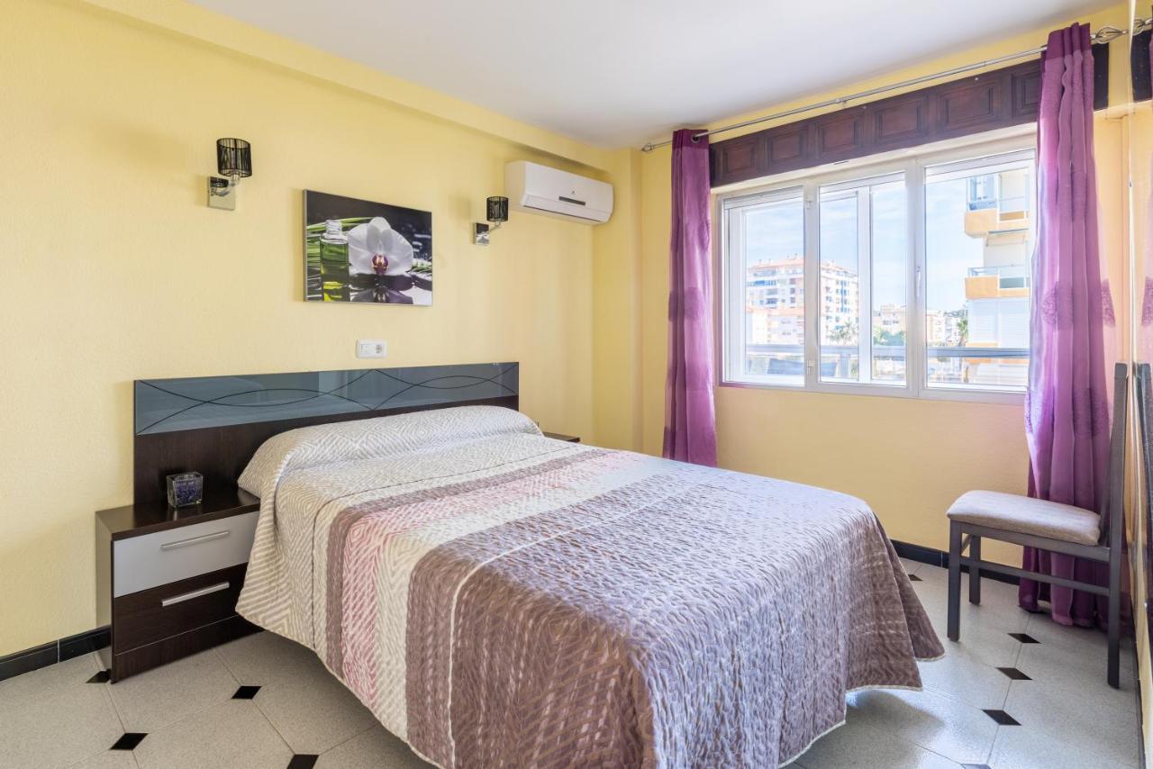 50 Mts Beach With Sea Views Pool Альгарробо-Коста Экстерьер фото